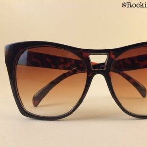 Square Frame Sunglasses Tortoise Shell Look